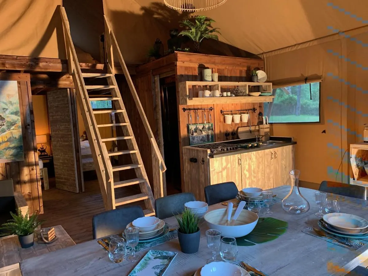 Luxe tent Glamping Resort Rio Vantone Crone