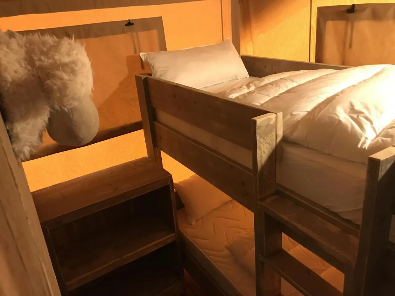 Glamping Resort Rio Vantone Crone Luxe tent